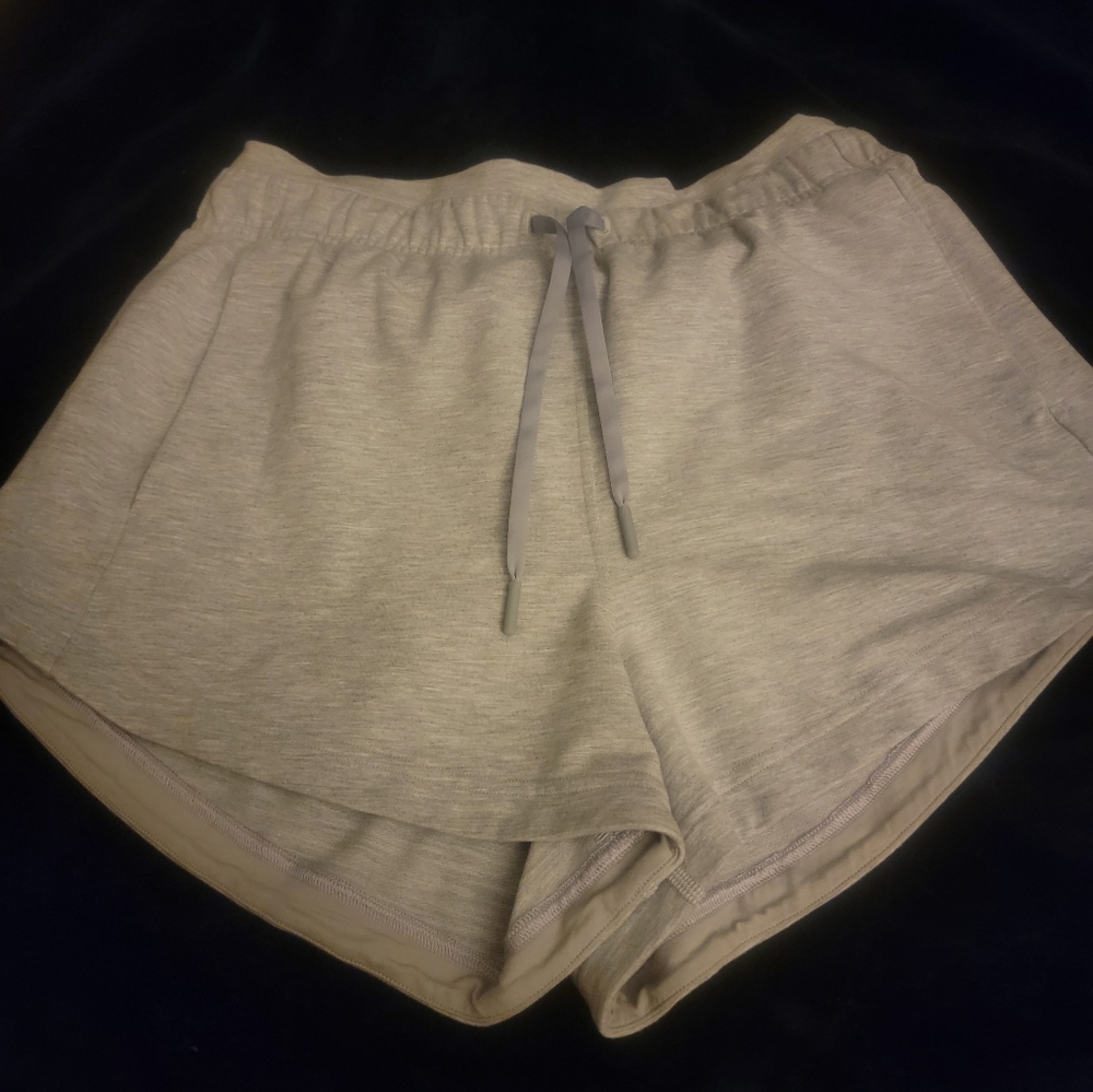 Lululemon lounge drawstring shorts